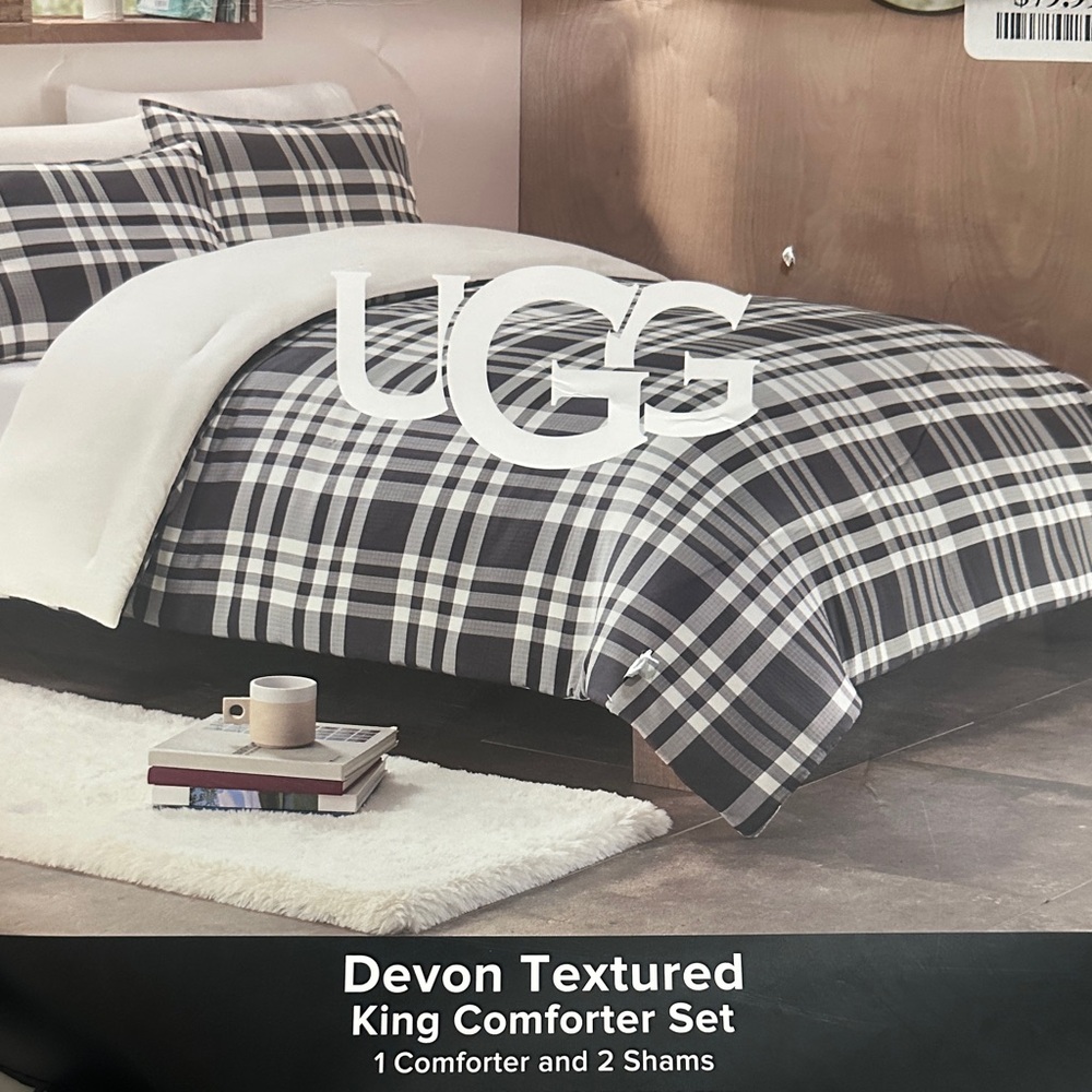 UGG Devon Textured Comforter Set - Black and White Plaid
